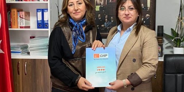 Songül Gök, CHP'den İzmir Bayraklı'ya talip oldu