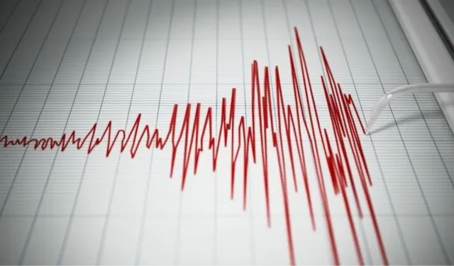 Son Dakika:Afyonkarahisar'da 4,4 büyüklüğünde deprem