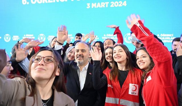 Bursa'da üniversitelilere Başkan Aktaş'tan müjde