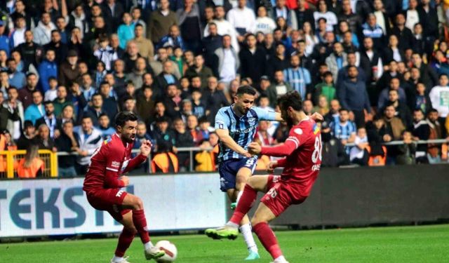 Trendyol Süper Lig: Y. Adana Demirspor: 1 - Sivasspor: 0 (İlk yarı)