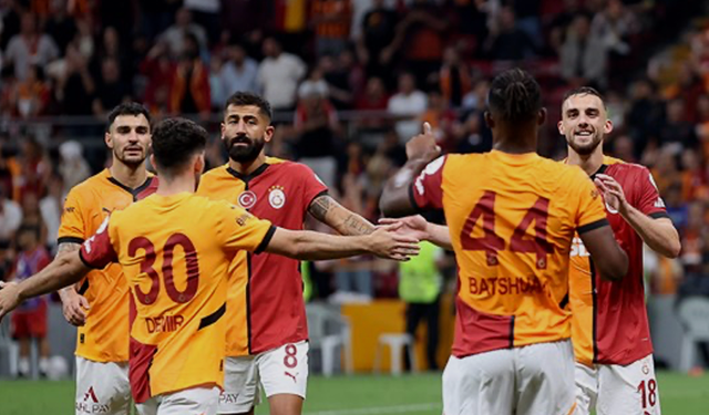 Galatasaray 15 Yıl Aradan Sonra Tarihi Bir Başarıya İmza Attı!