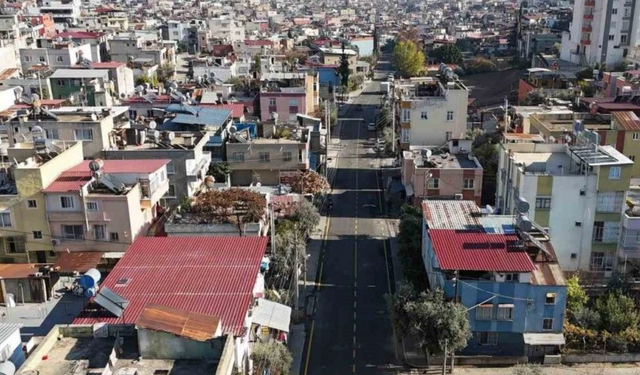 Mersin'de Asfalt Çalışmaları Devam Ediyor Beklenen Yol Yenilendi!