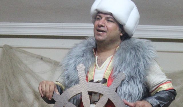 Mahir Okdemir, "Ben Piri Reis" ile Sahnelere Güçlü Bir Dönüş Yaptı