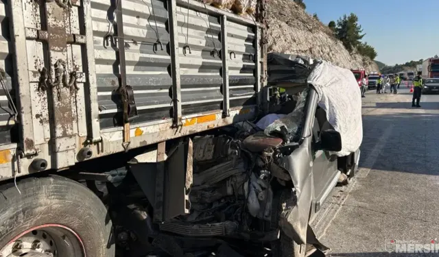 Mersin Tarsus'ta Feci Kaza: Aynı Aileden 5 Kişi Hayatını Kaybetti