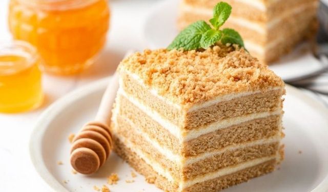 🍯 Marlenka Efsanesi – Bal, Ceviz ve Karamelin Kat Kat Buluşması 🌰