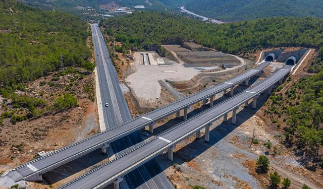 Akdeniz Sahil Yolu’nda Dev Adım: Yeşilovacık-Aydıncık Arası Trafiğe Açıldı