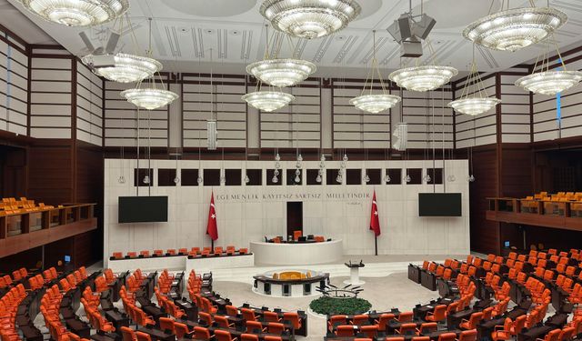 Gurbetçilerin Talepleri TBMM’de Reddedildi: AKP ve MHP “Hayır” Dedi