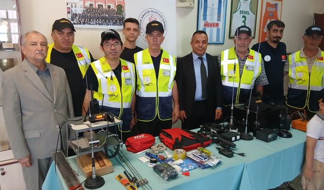 Mahmut Arslan Anadolu Lisesi’nden “Afet Anında Telsizle Güvenli İletişim” Projesi