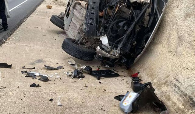 Anamur’da Kaygan Yol Kazaya Neden Oldu