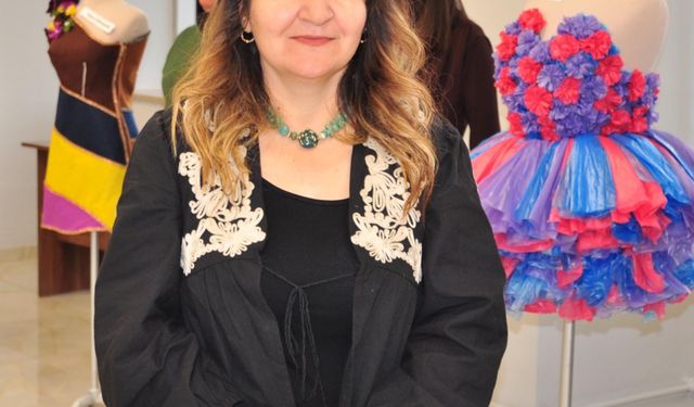 Atık materyallerden giysi tasarladılar / Ek fotoğraflar