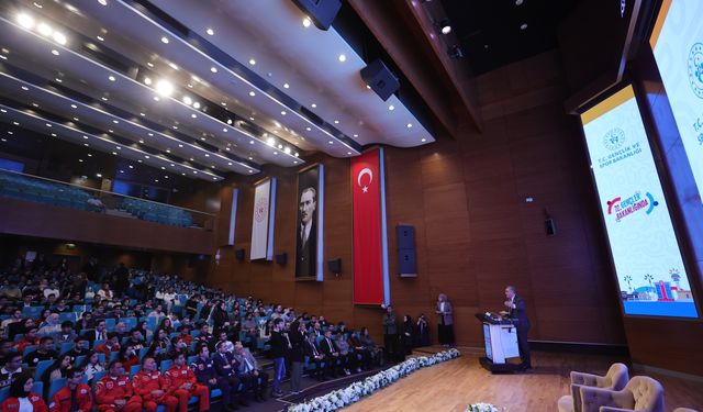 Bakan Bak: Dünyada İHA ve SİHA teknolojisinde söz sahibi 5 ülkeden biriyiz