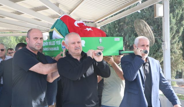 Çiğdem öğretmen, yangında ölen emniyet müdürü eşini 24 Kasım'da toprağa verdi