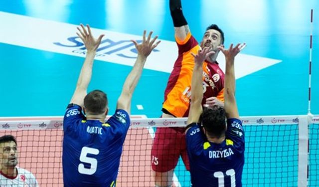 Galatasaray, file derbisinde Fenerbahçe'yi mağlup etti / Foto eklendi