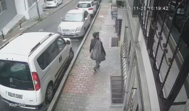 İstanbul- Gaziosmanpaşa'da apartmanlardaki ayakkabı hırsızlığı kamerada
