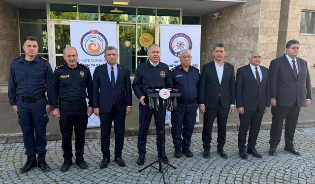 Yerlikaya: 17 ilde düzenlenen uyuşturucu operasyonunda 458 şüpheli gözaltına alındı