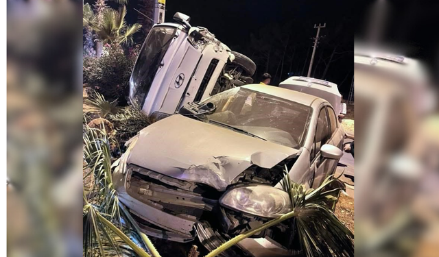 Mersin D-400 Karayolunda Kaza: 4 Kişi Yaralandı