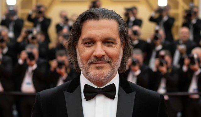 Mersinli Gazeteci Mustafa Ercan’a Uluslararası Onur