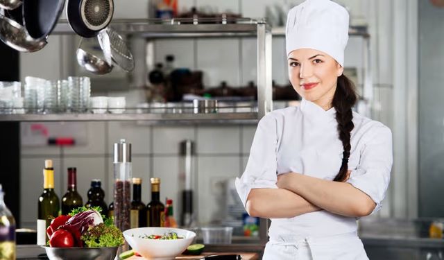 Mersin En İyi Aşçıları Hangi Lokantalarda Çalışıyor?