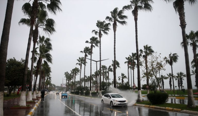 Mersin Hafta Başı ile Başlıyor: Hava Geçişlerine Dikkat, Üstünüzü Kalınlaştırın!