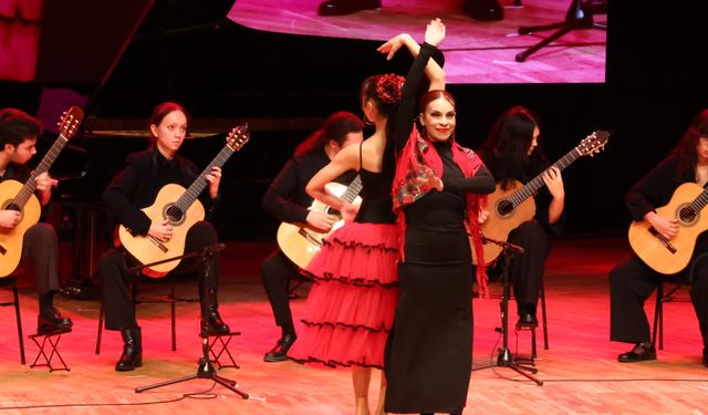 25. Uluslararası Antalya Piyano Festivali'nde genç yetenekler sahne aldı