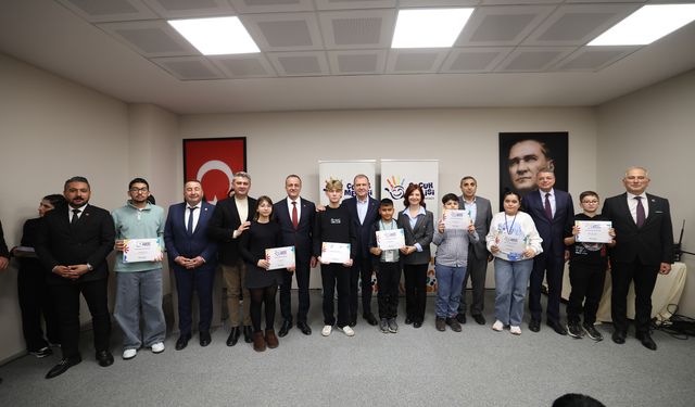 Başkan Seçer, Büyükşehir'in Çocuk Meclisi üyeleri ile bir araya geldi