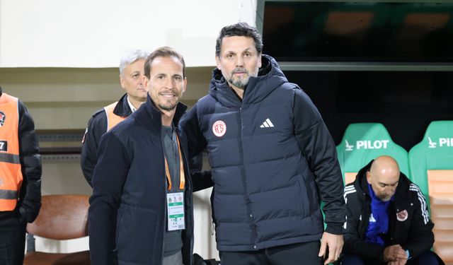 Corendon Alanyaspor - Hesap.com Antalyaspor : 0-0