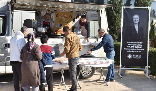 Kepez Belediyesi'nden Şehzadeler Belediye Başkanı Gülşah Durbay'a vefa