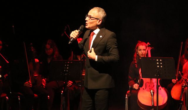 Mehmet Akif şiirleri seslendirildi