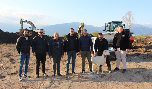 Üleşik Deresi'ni denizle buluşturacak proje başladı