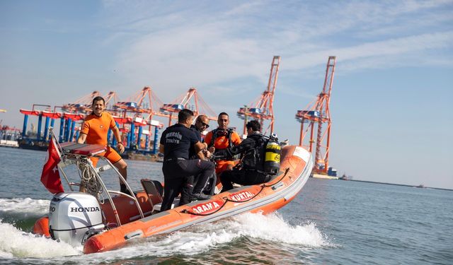 Mersin Büyükşehir Arama Kurtarma Ekipleri Havada, Karada ve Denizde Her Daim Hazır