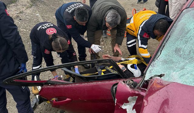 Ağlasun'da kaza: 5 yaralı