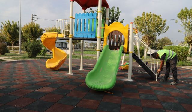 Akdeniz Belediyesi 6 parkı baştan sona yeniledi