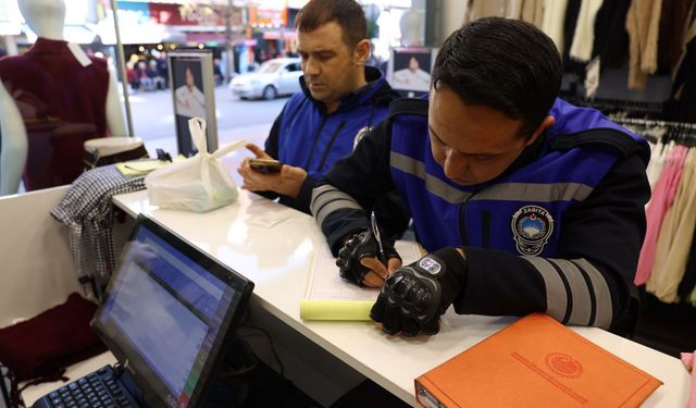 Mersin Akdeniz Belediyesi Çalışıyor