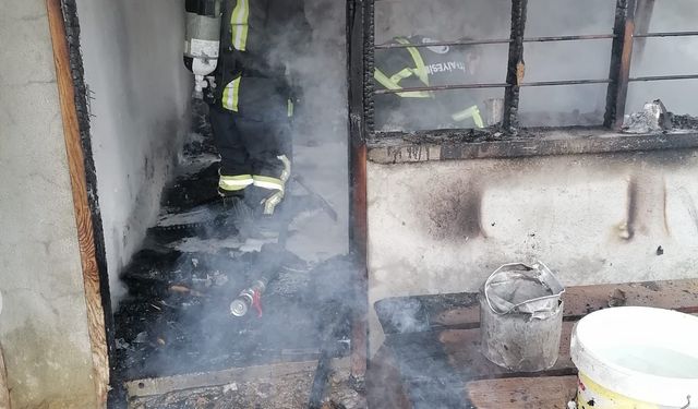 Evde çıkan yangında öldü