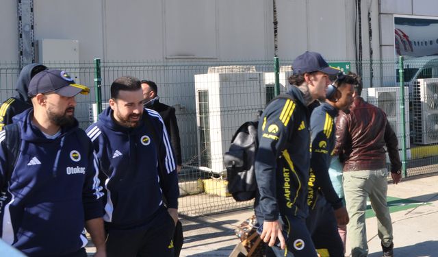 Fenerbahçe, Antalya'dan ayrıldı