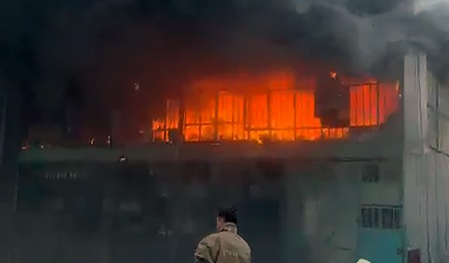 Hatay'da mobilya atölyesinde yangın