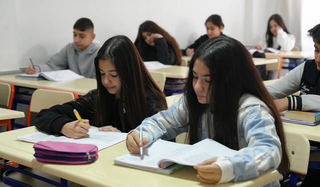 Öğrenciler sınava Büyükşehirle hazırlanıyor