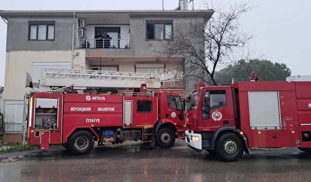 Serik'te ev yangını