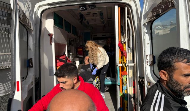 Sokak ortasında tartıştığı dayısını tabancayla vurdu