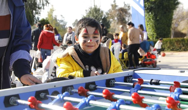 Yüreğir'de ara tatil çocuk şenliğiyle renklendi