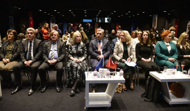 Engelli bireylerin ailelerine 'yapay zeka' destekli öğrenme programı