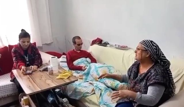 Engelli kardeşler, akülü sandalyelerine kavuştu