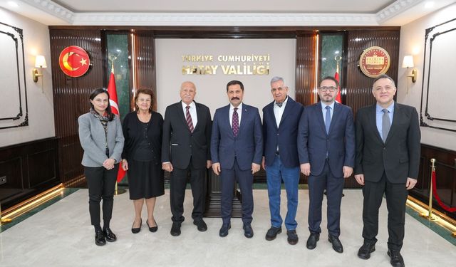 Hüsnü Özyeğin Hatay Valiliği'ni ziyaret etti