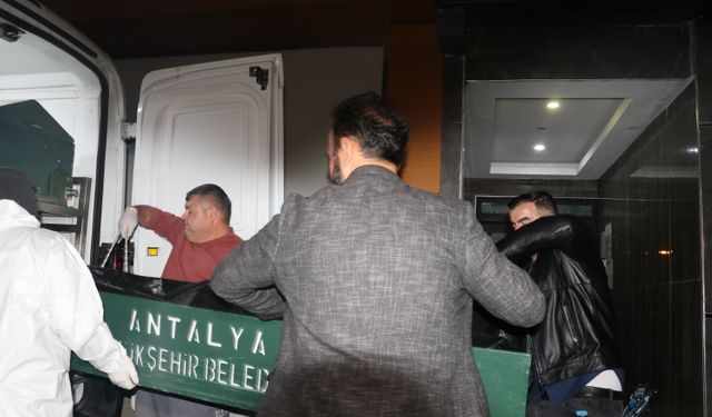 İnternetten tanışıp, evine davet ettiği kişi tarafından öldürüldü