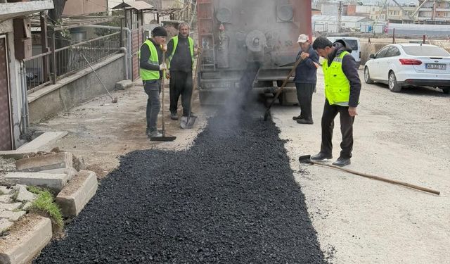 Kahramanmaraş'ta yol yenileme çalışmaları devam ediyor