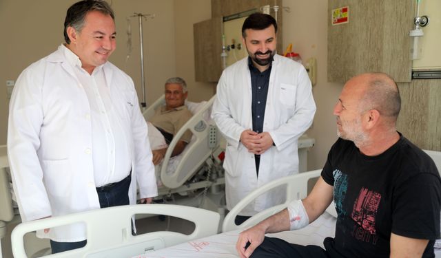 'Kumlucalı Jason' donörü olduğu ağabeyini böbrek yetmezliğinden kurtardı