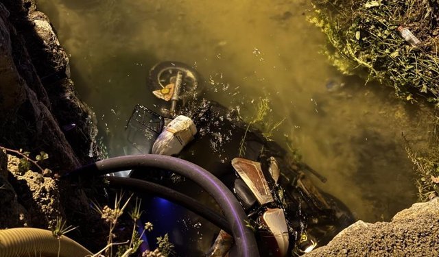 Bozyazı’da Feci Kaza! Elektrikli Bisiklet Kanala Düştü: 1 Ölü, 1 Yaralı