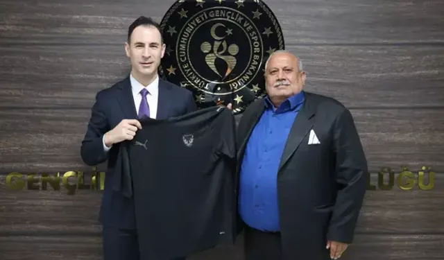 Hatayspor'un Mersin'de rehin tutulan spor malzemeleri Antakya'ya getirilecek