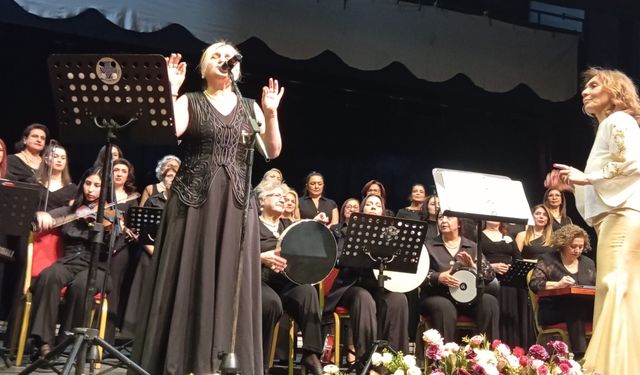 Adana'da kadınlar musikide zirve yaptı