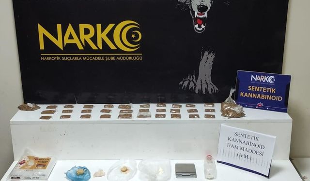 Adana'da uyuşturucu operasyonu; 14 gözaltı